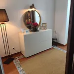 Excelente Em Apartamento