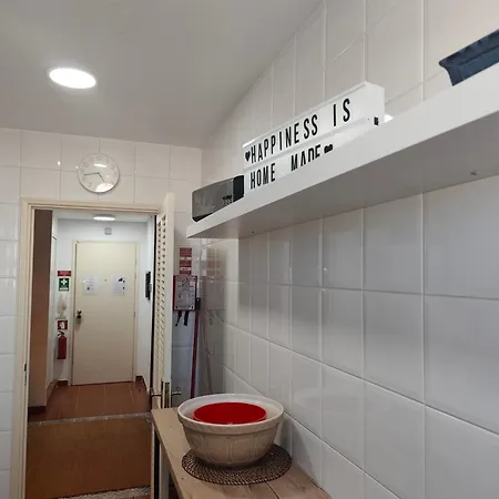 Excelente Em Apartman *